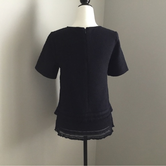 Banana Republic navy short sleeve top. Size XS. - Picture 2 of 6